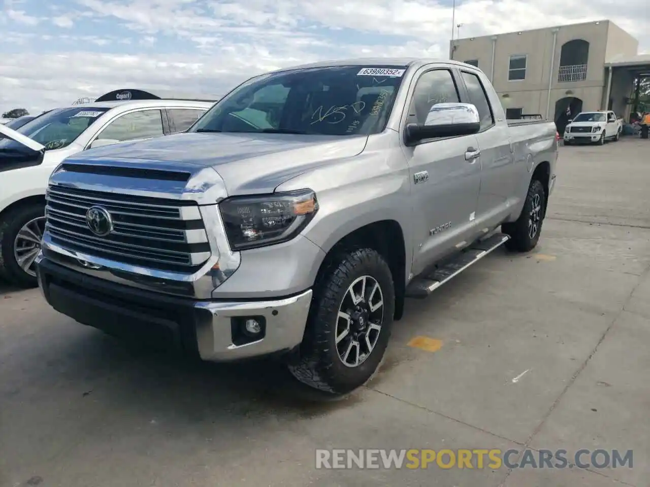 2 Photograph of a damaged car 5TFSY5F11LX260370 TOYOTA TUNDRA 2020