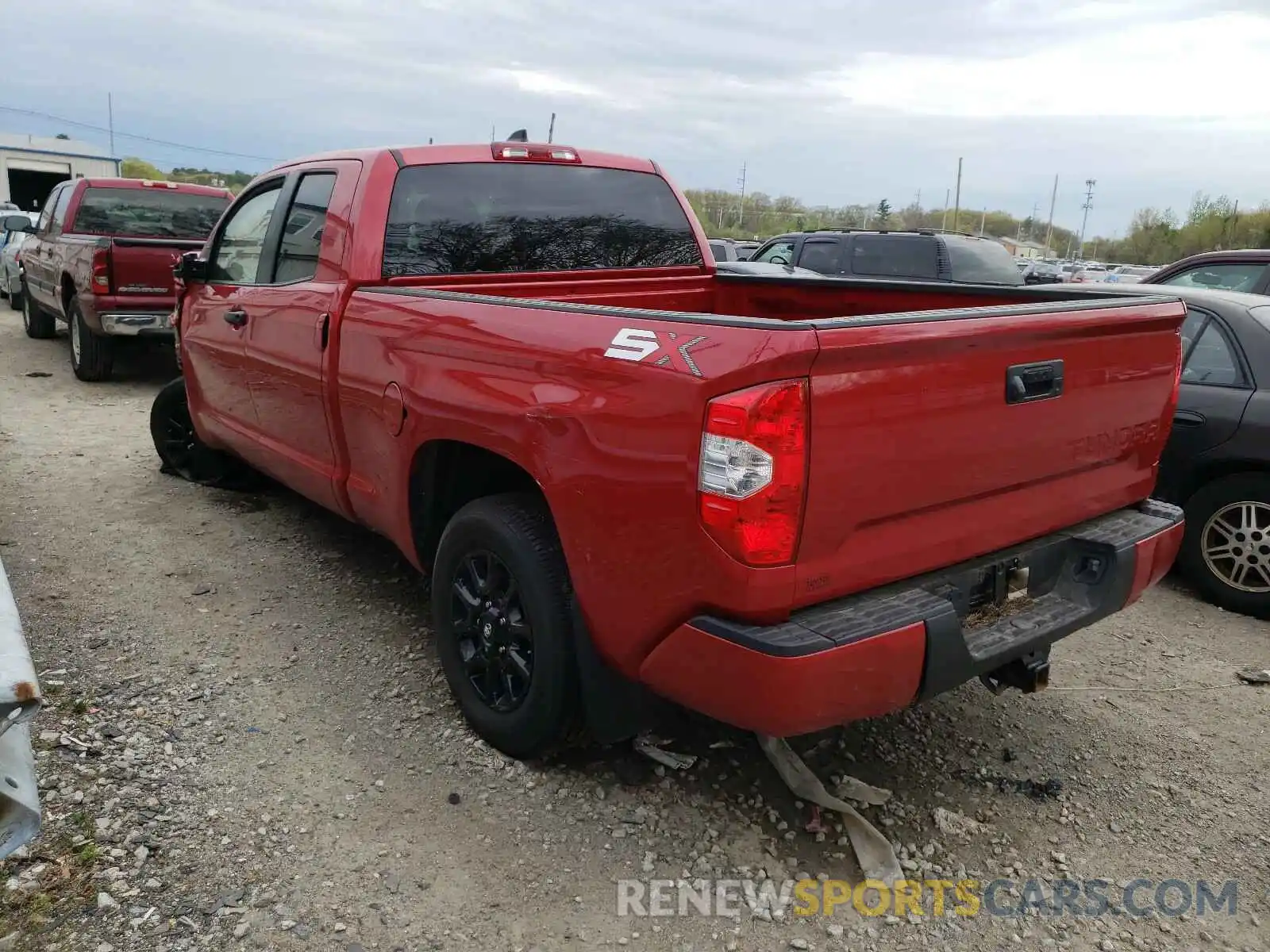 3 Photograph of a damaged car 5TFUY5F10LX873024 TOYOTA TUNDRA 2020