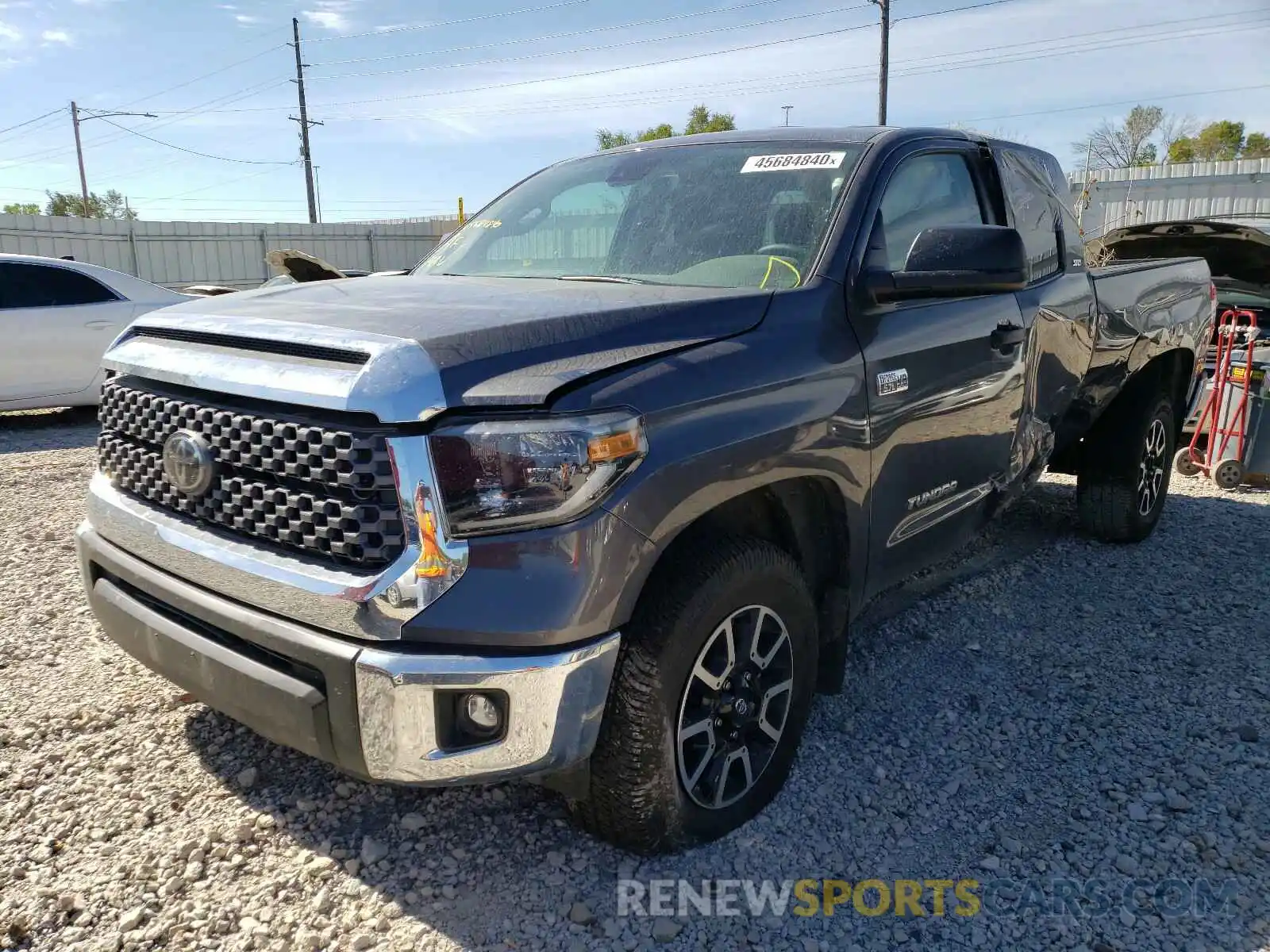 2 Photograph of a damaged car 5TFUY5F10LX883195 TOYOTA TUNDRA 2020