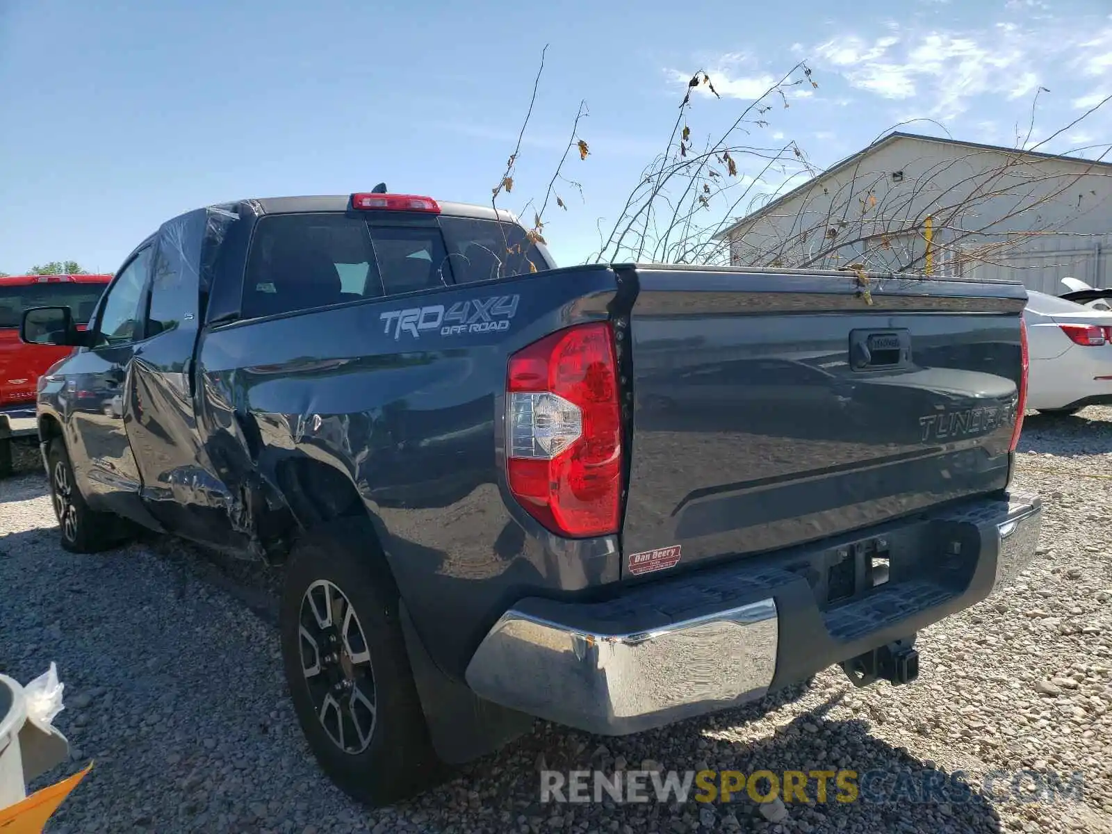 3 Photograph of a damaged car 5TFUY5F10LX883195 TOYOTA TUNDRA 2020