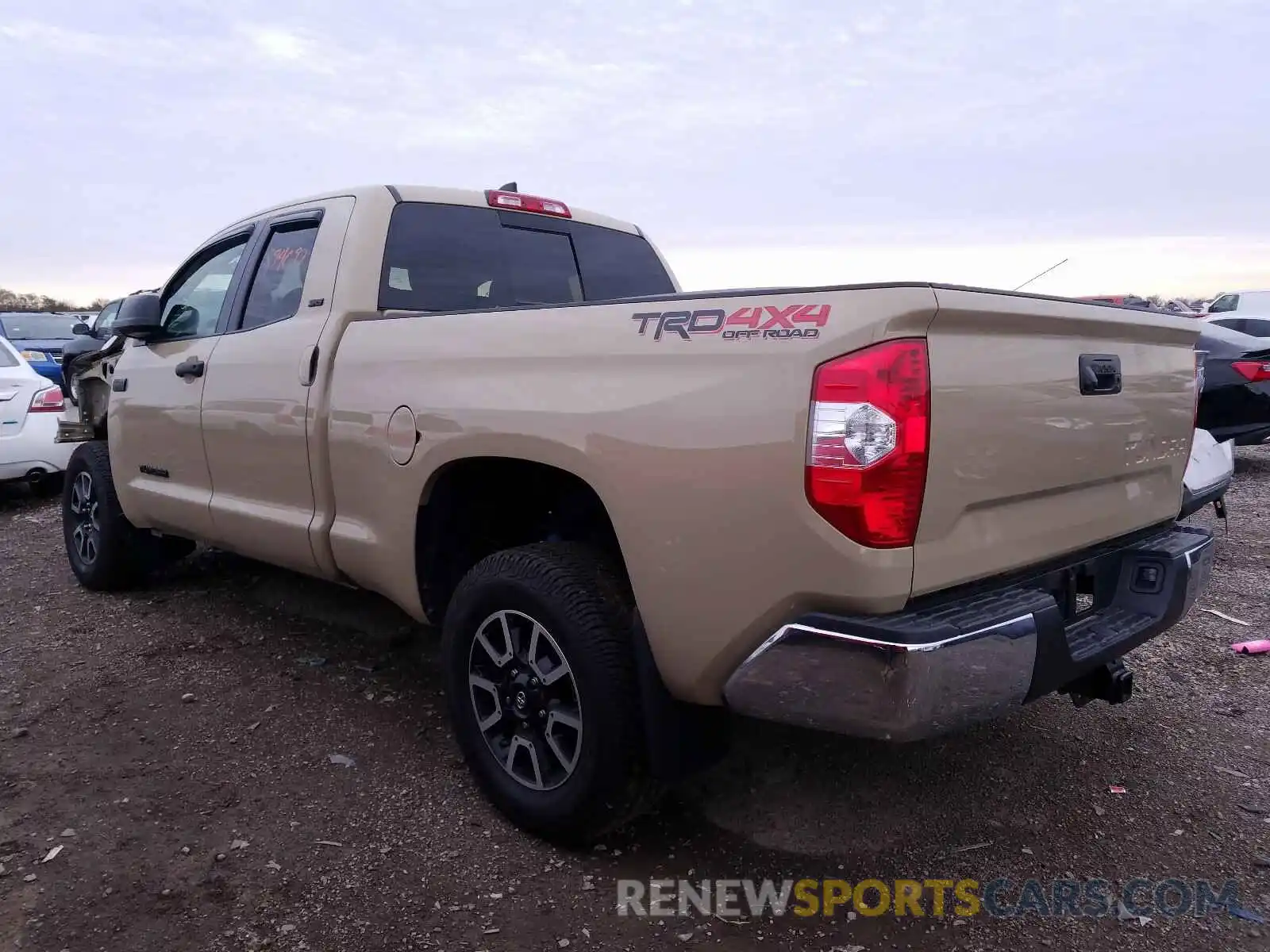 3 Photograph of a damaged car 5TFUY5F10LX894097 TOYOTA TUNDRA 2020