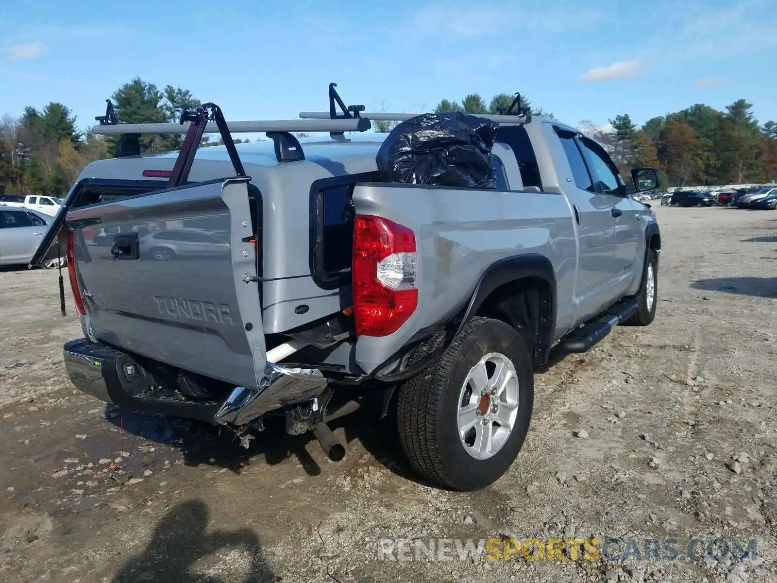 4 Photograph of a damaged car 5TFUY5F10LX900478 TOYOTA TUNDRA 2020