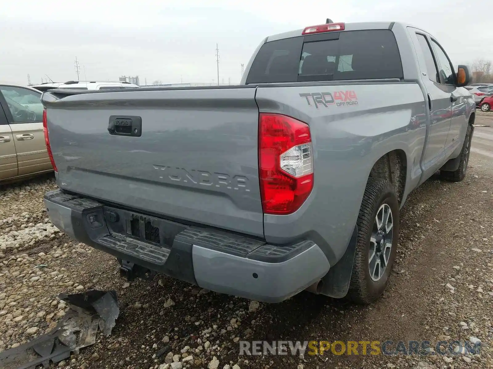 4 Photograph of a damaged car 5TFUY5F11LX879222 TOYOTA TUNDRA 2020