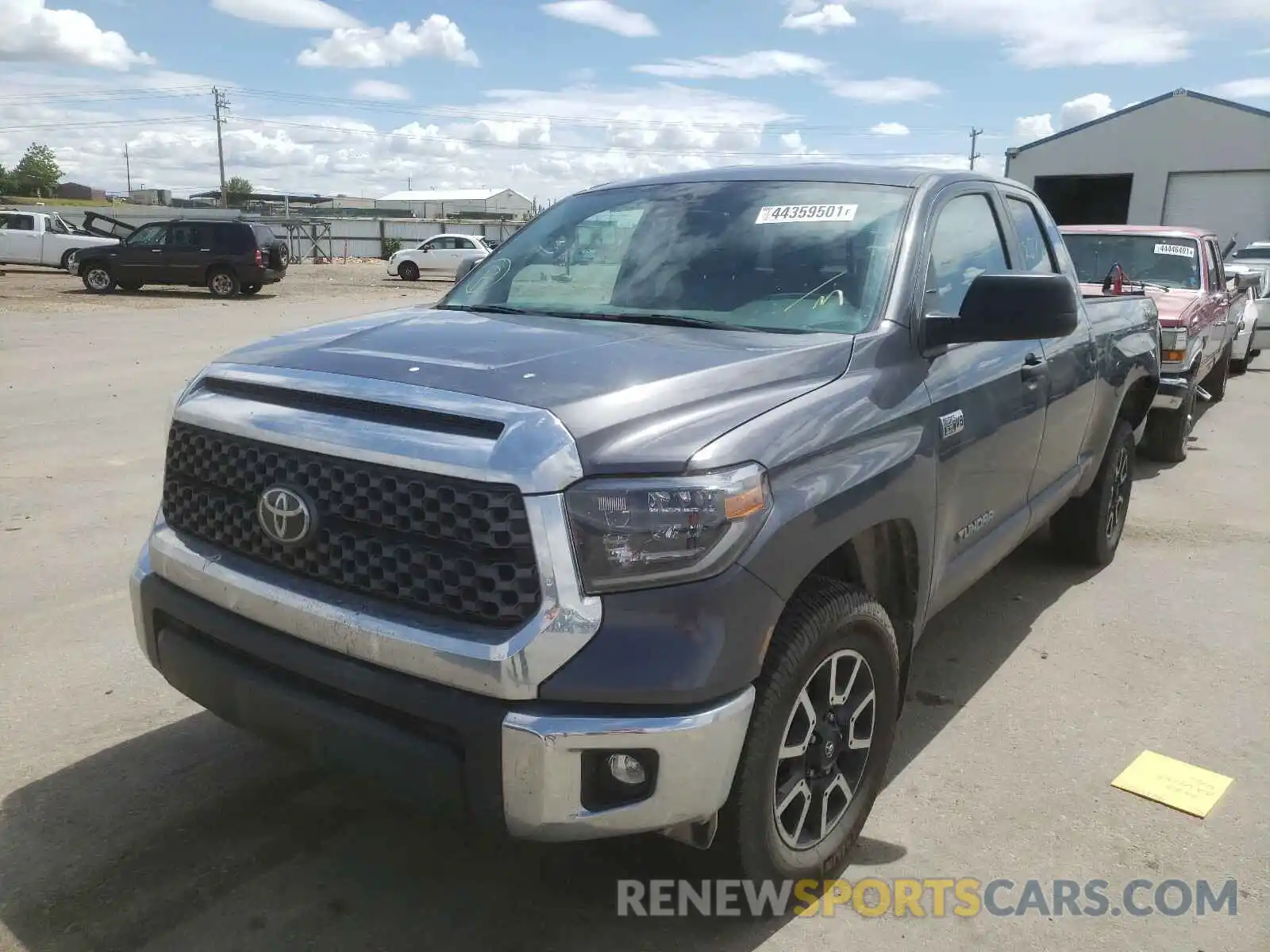 2 Photograph of a damaged car 5TFUY5F11LX890754 TOYOTA TUNDRA 2020