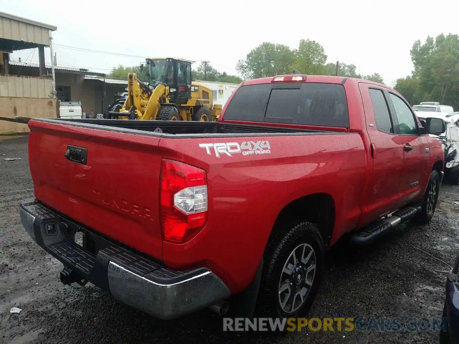 4 Photograph of a damaged car 5TFUY5F11LX902482 TOYOTA TUNDRA 2020