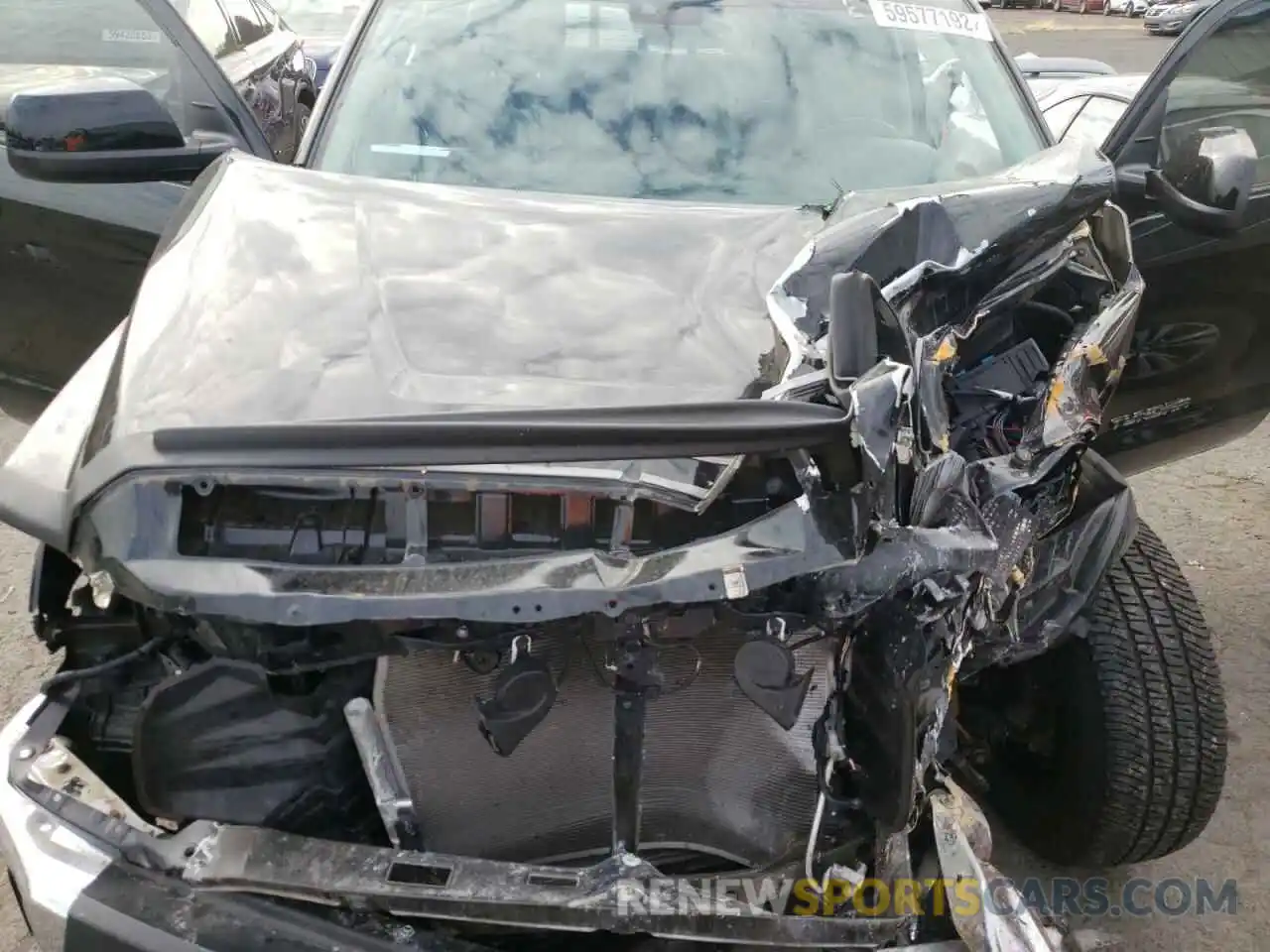 7 Photograph of a damaged car 5TFUY5F12LX929657 TOYOTA TUNDRA 2020