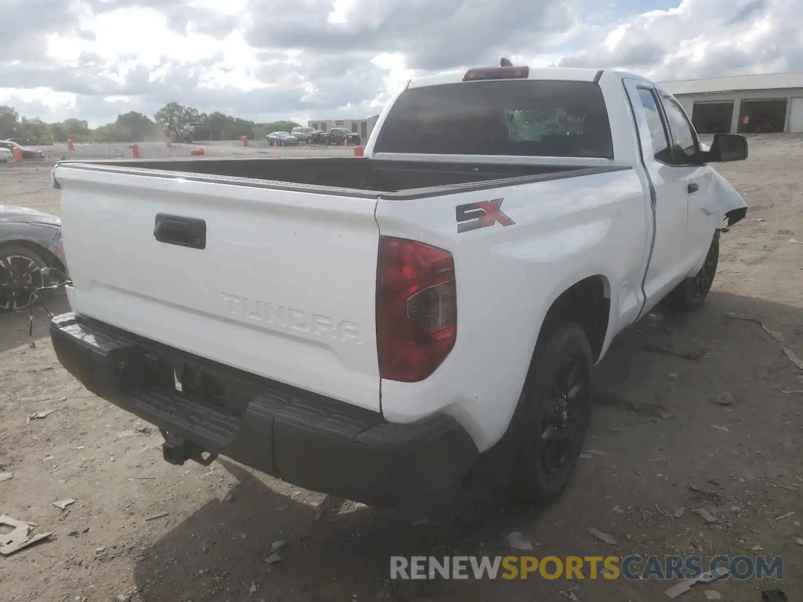 4 Photograph of a damaged car 5TFUY5F13LX883739 TOYOTA TUNDRA 2020