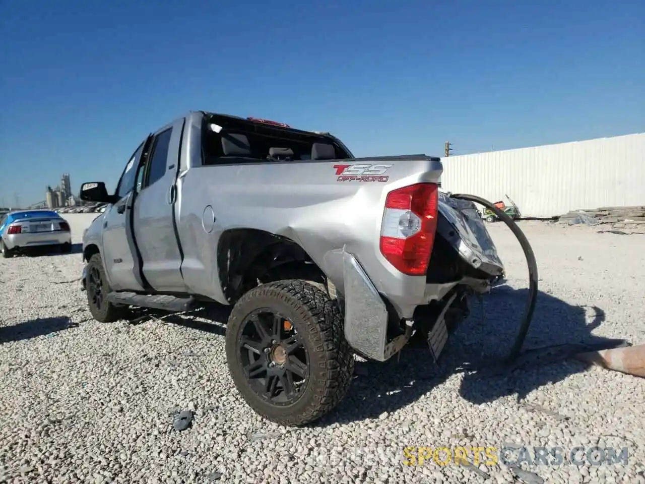 3 Photograph of a damaged car 5TFUY5F13LX888763 TOYOTA TUNDRA 2020