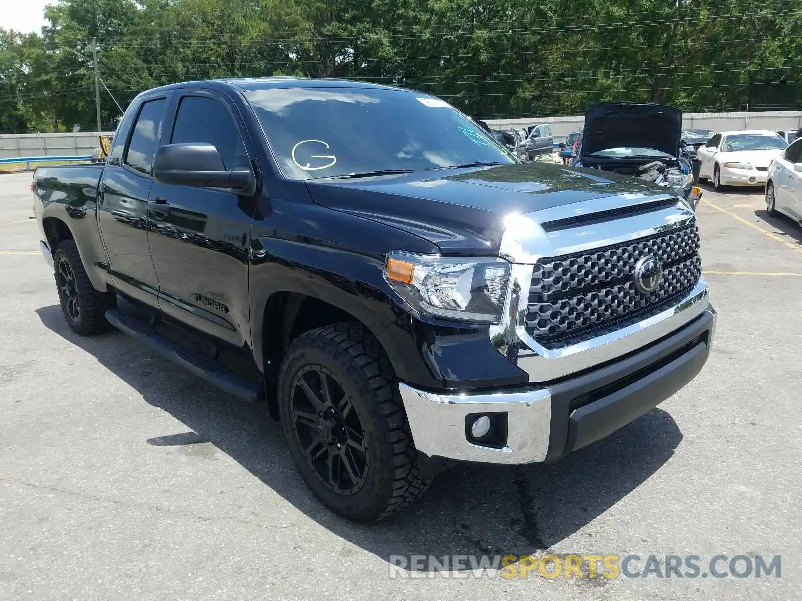 1 Photograph of a damaged car 5TFUY5F13LX917730 TOYOTA TUNDRA 2020