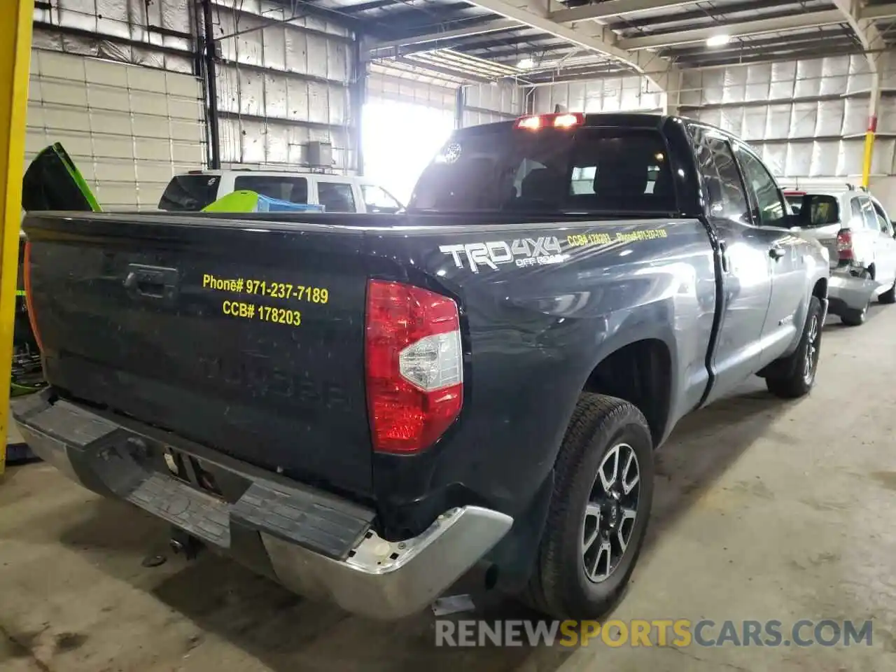 4 Photograph of a damaged car 5TFUY5F13LX918067 TOYOTA TUNDRA 2020