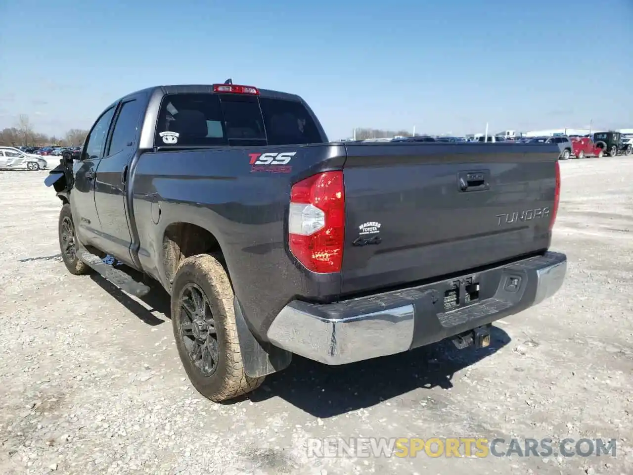 3 Photograph of a damaged car 5TFUY5F13LX920207 TOYOTA TUNDRA 2020