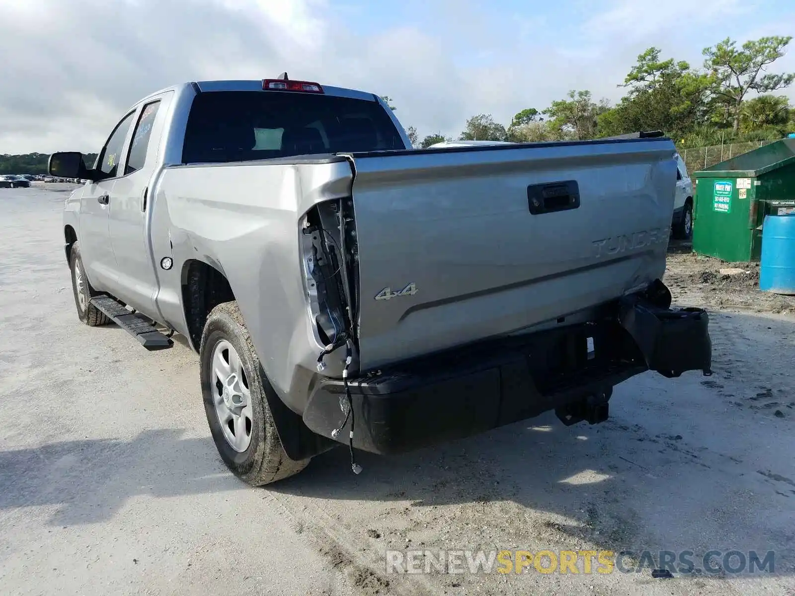 3 Photograph of a damaged car 5TFUY5F14LX907255 TOYOTA TUNDRA 2020