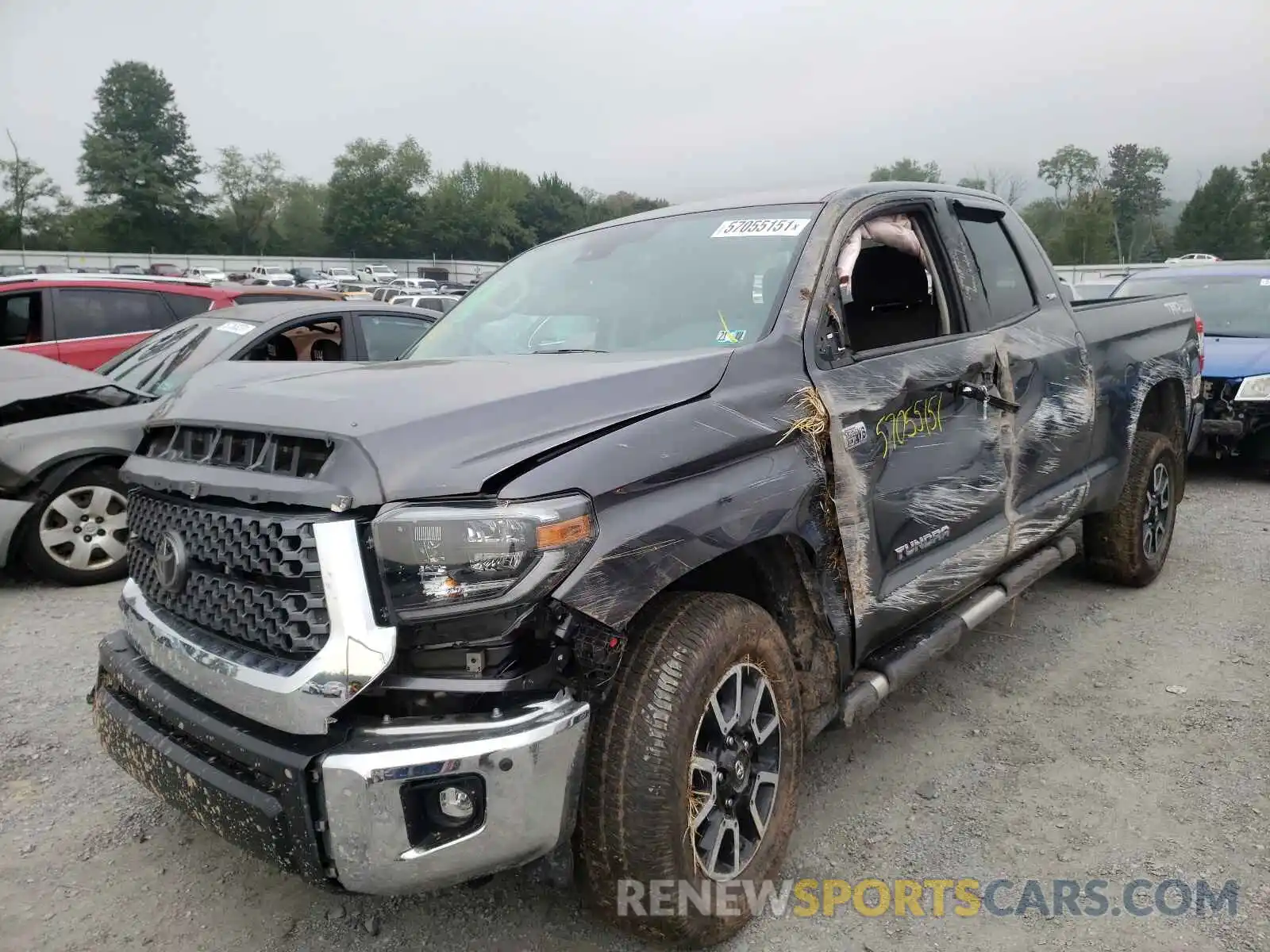 2 Photograph of a damaged car 5TFUY5F16LX886764 TOYOTA TUNDRA 2020