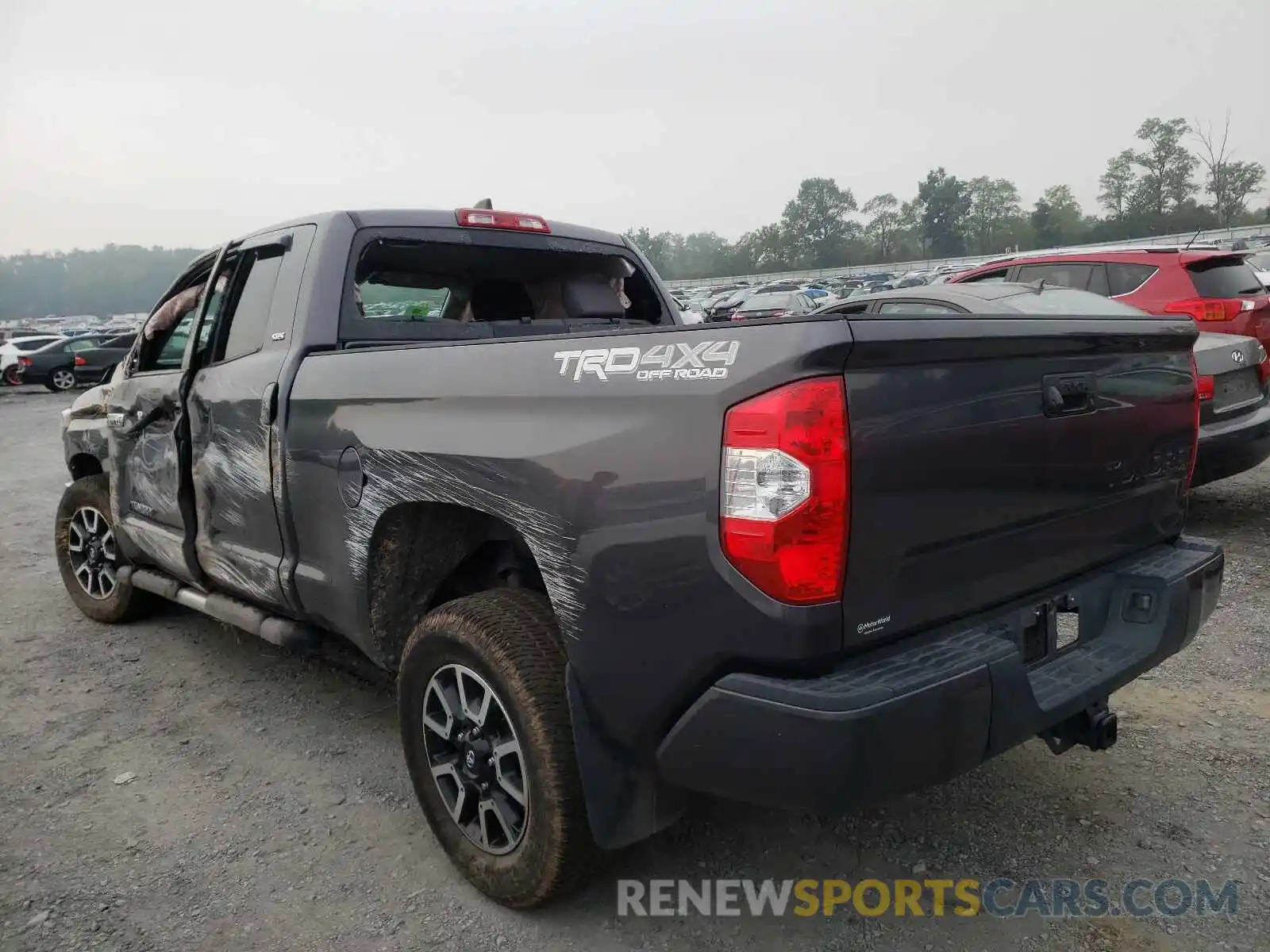 3 Photograph of a damaged car 5TFUY5F16LX886764 TOYOTA TUNDRA 2020