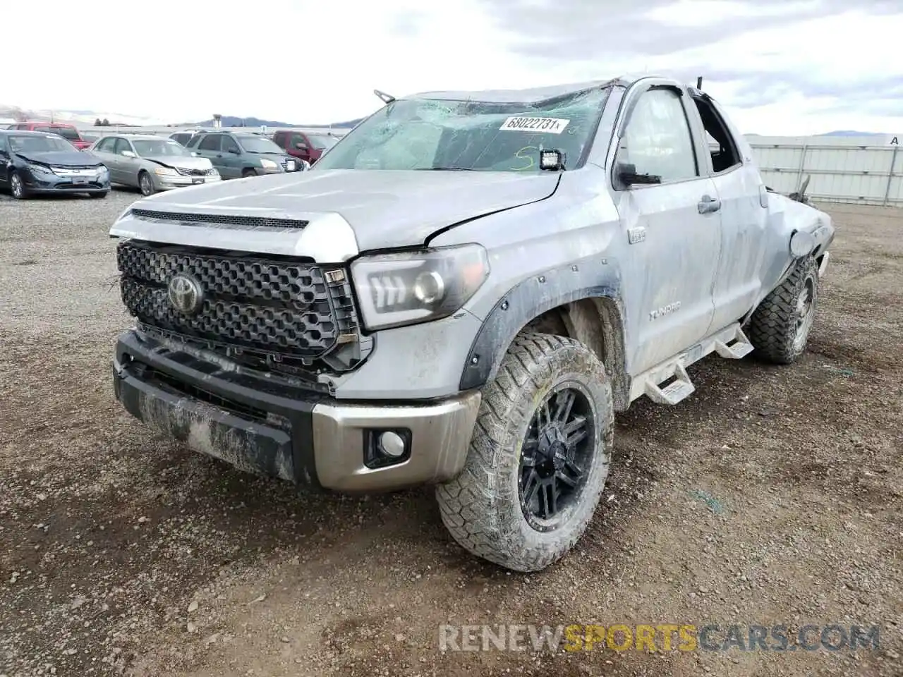 2 Photograph of a damaged car 5TFUY5F16LX897795 TOYOTA TUNDRA 2020