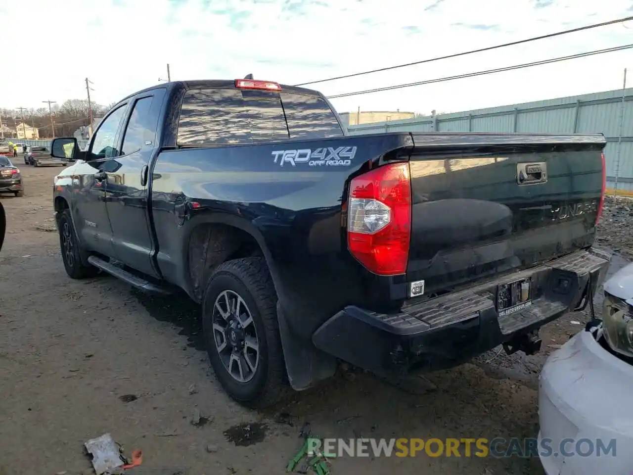 3 Photograph of a damaged car 5TFUY5F17LX914619 TOYOTA TUNDRA 2020