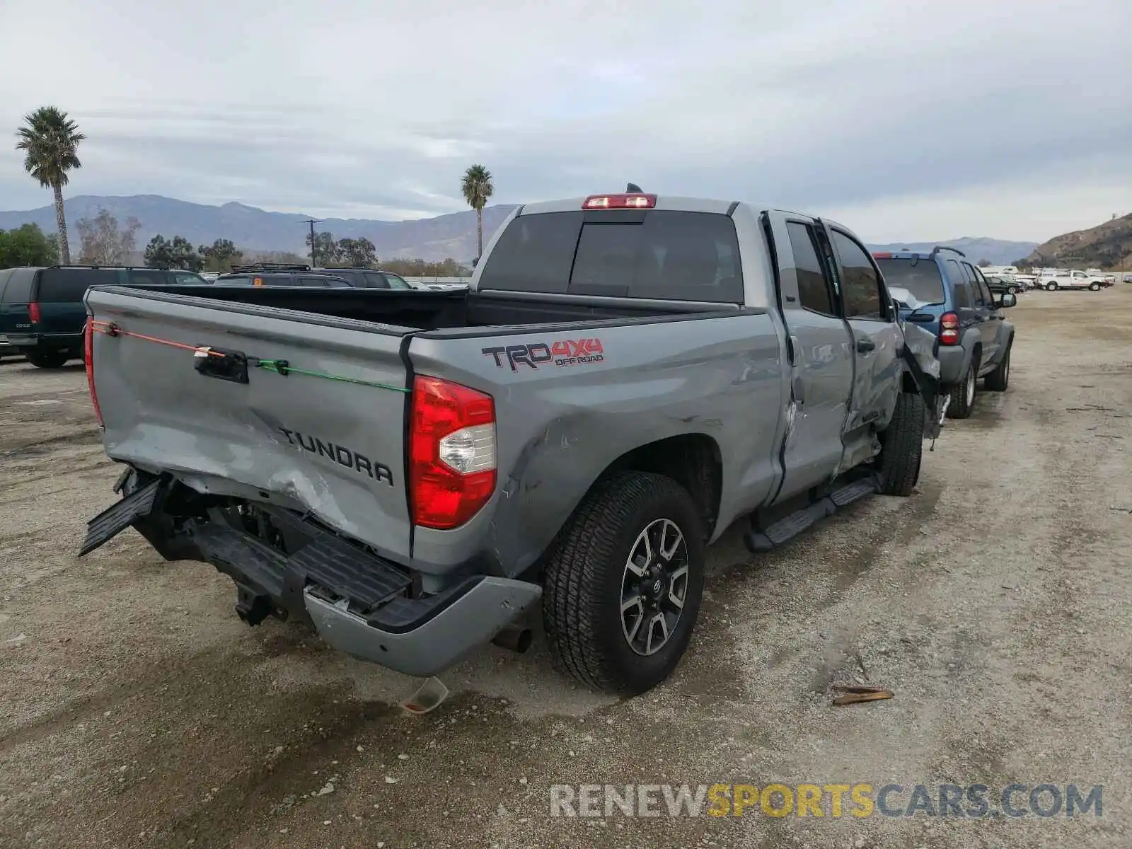 4 Photograph of a damaged car 5TFUY5F17LX915463 TOYOTA TUNDRA 2020