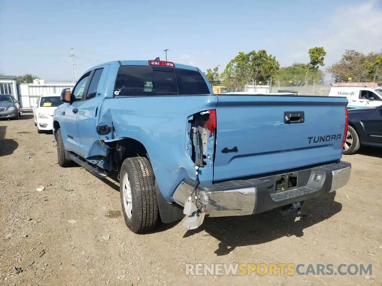 3 Photograph of a damaged car 5TFUY5F17LX943330 TOYOTA TUNDRA 2020