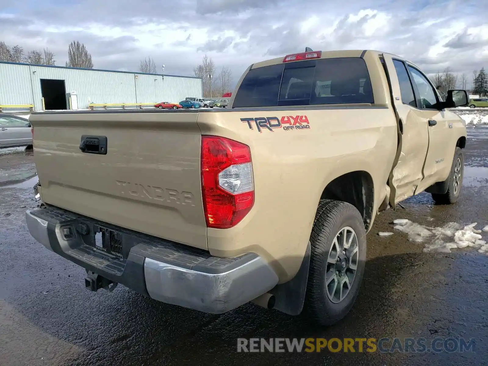 4 Photograph of a damaged car 5TFUY5F17LX945742 TOYOTA TUNDRA 2020