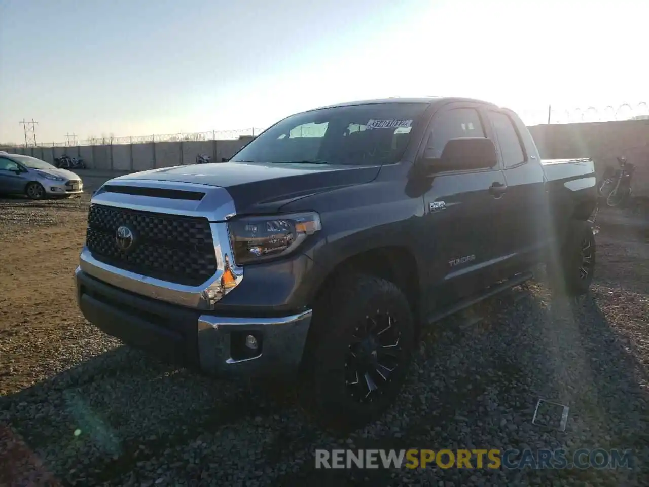 2 Photograph of a damaged car 5TFUY5F17LX954022 TOYOTA TUNDRA 2020