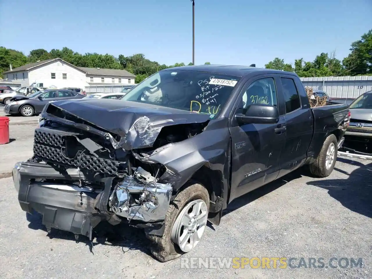 2 Photograph of a damaged car 5TFUY5F18LX872252 TOYOTA TUNDRA 2020