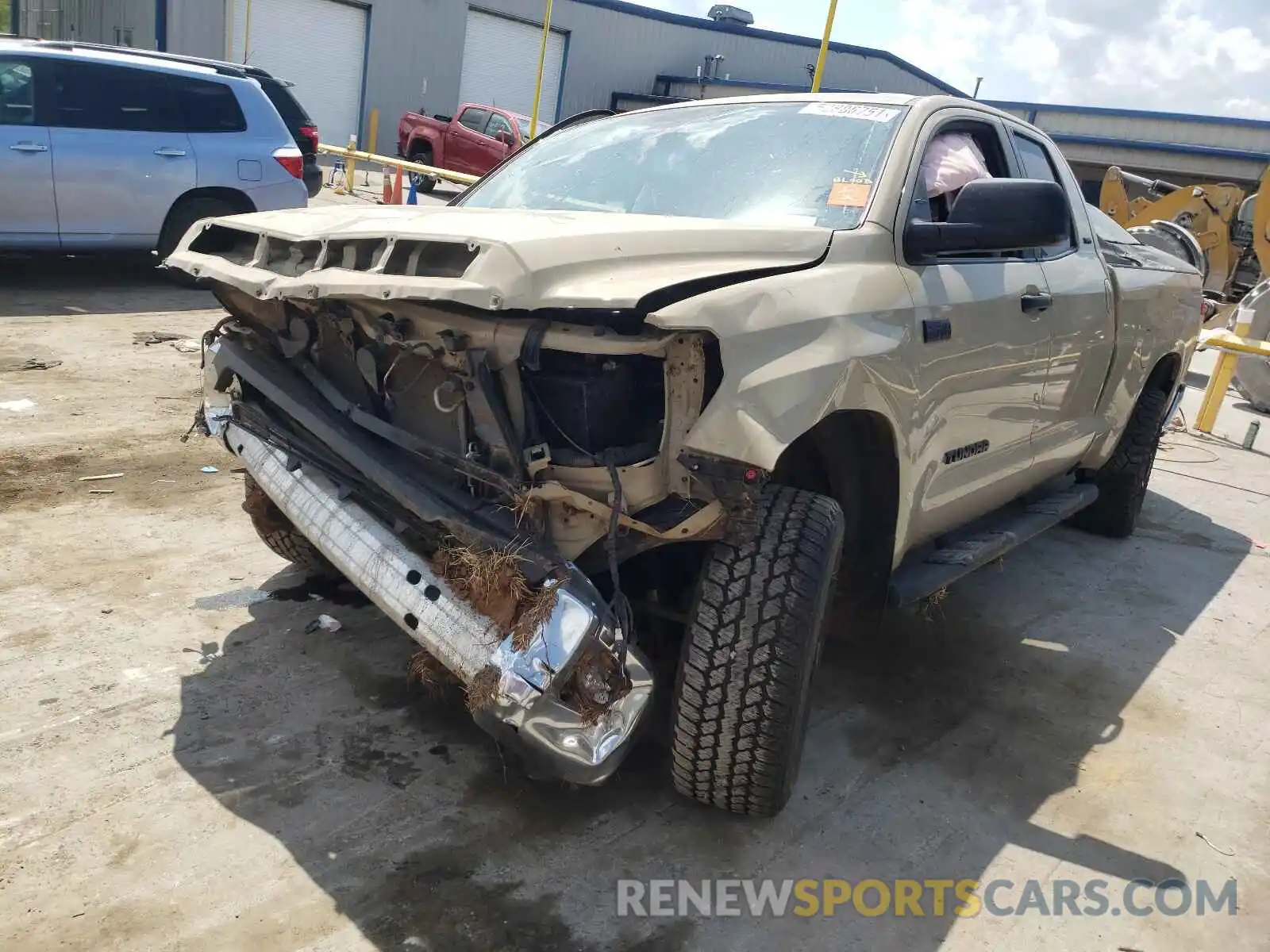 2 Photograph of a damaged car 5TFUY5F18LX876883 TOYOTA TUNDRA 2020