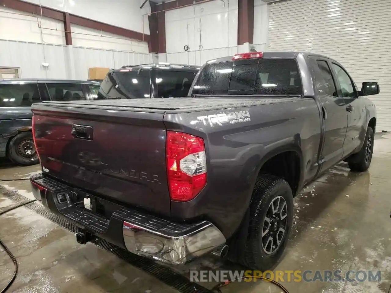 4 Photograph of a damaged car 5TFUY5F18LX915052 TOYOTA TUNDRA 2020