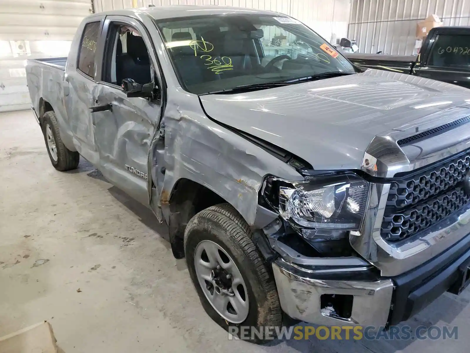 9 Photograph of a damaged car 5TFUY5F18LX921711 TOYOTA TUNDRA 2020