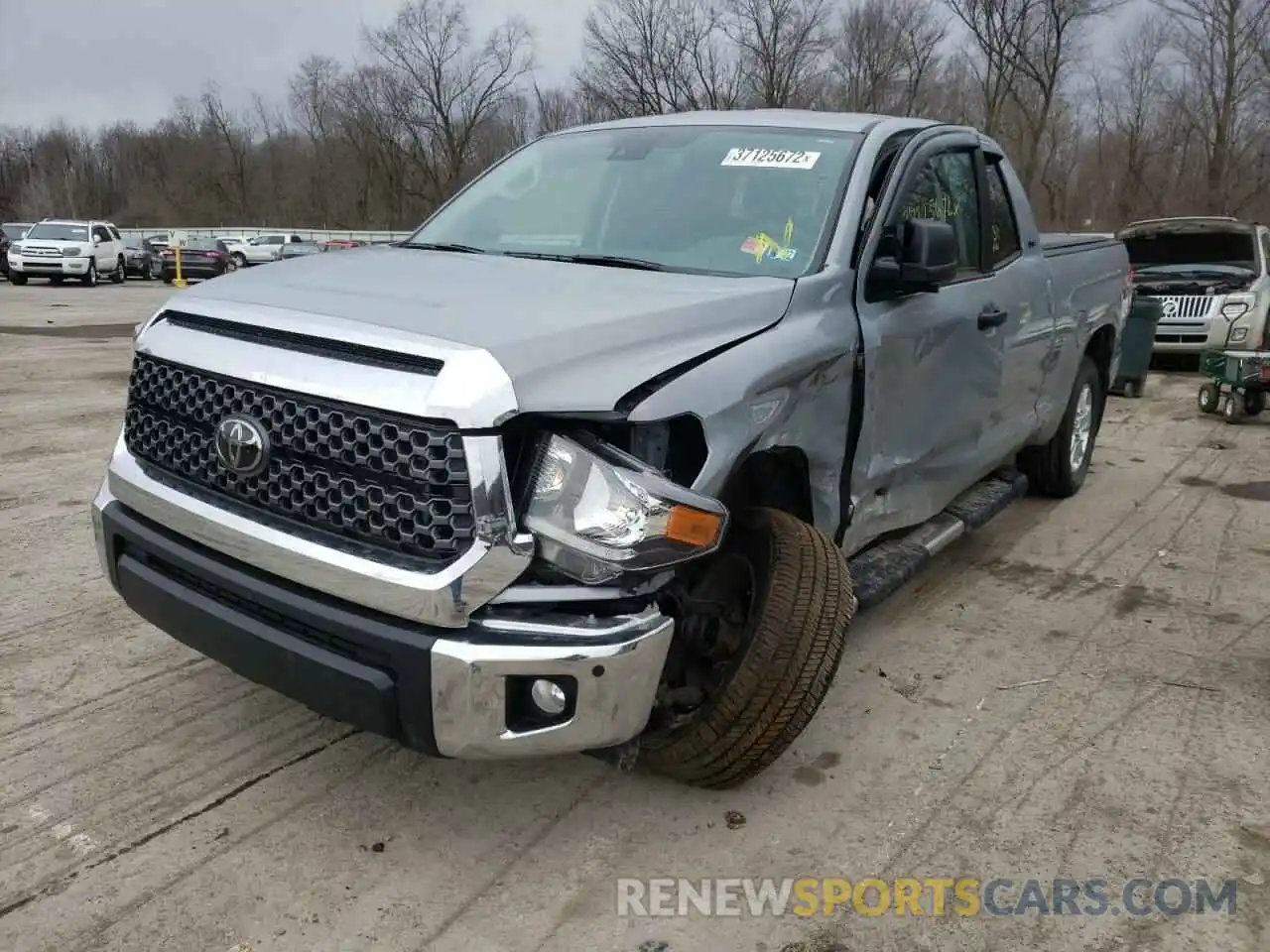 2 Photograph of a damaged car 5TFUY5F19LX910085 TOYOTA TUNDRA 2020