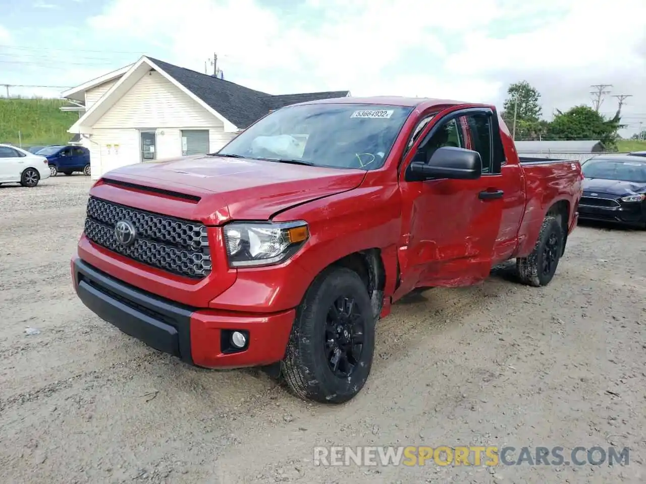 2 Photograph of a damaged car 5TFUY5F19LX911785 TOYOTA TUNDRA 2020