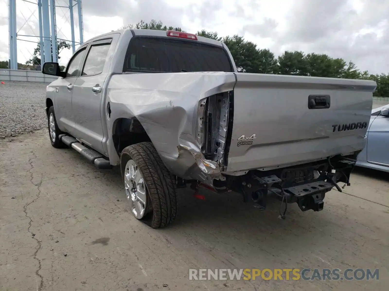 3 Photograph of a damaged car 5TFAY5F11MX989174 TOYOTA TUNDRA 2021