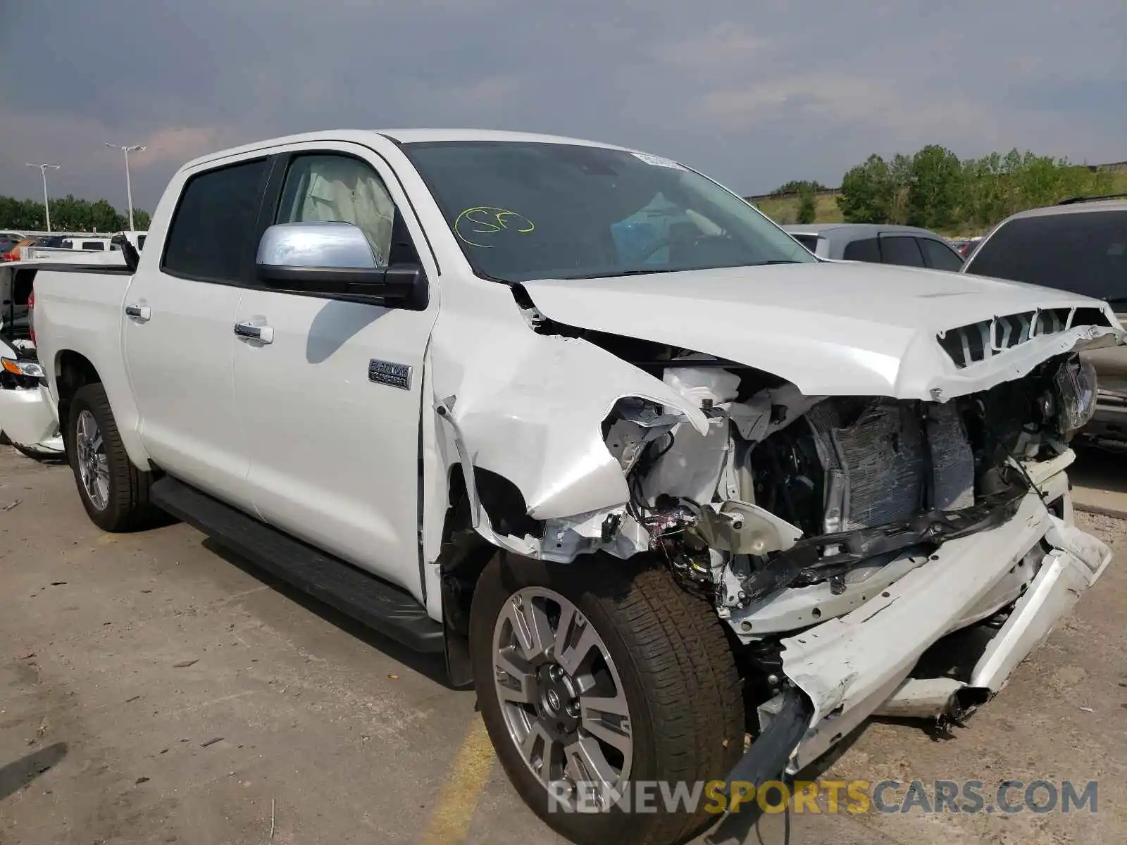 1 Photograph of a damaged car 5TFAY5F16MX024522 TOYOTA TUNDRA 2021