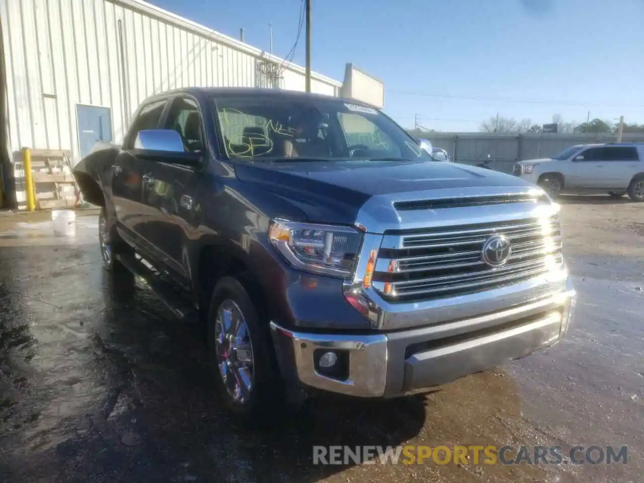 1 Photograph of a damaged car 5TFAY5F16MX967624 TOYOTA TUNDRA 2021