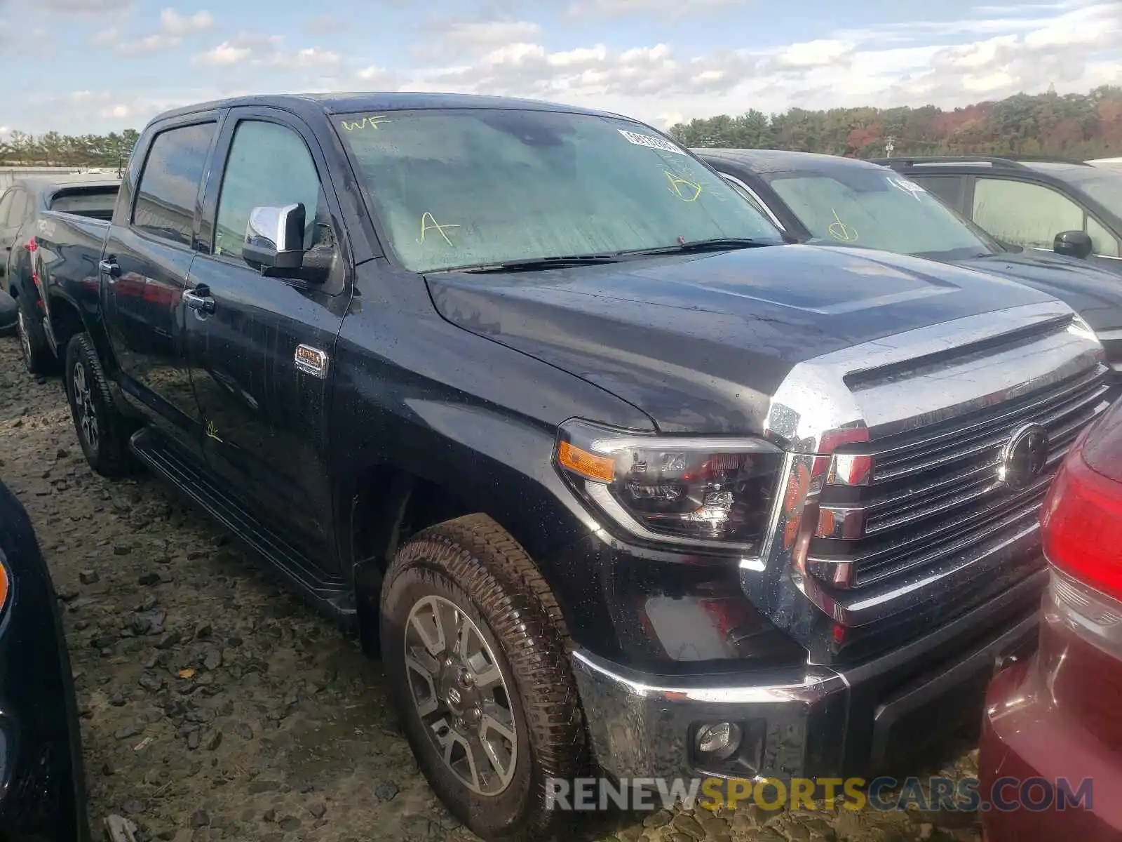 1 Photograph of a damaged car 5TFAY5F19MX029116 TOYOTA TUNDRA 2021