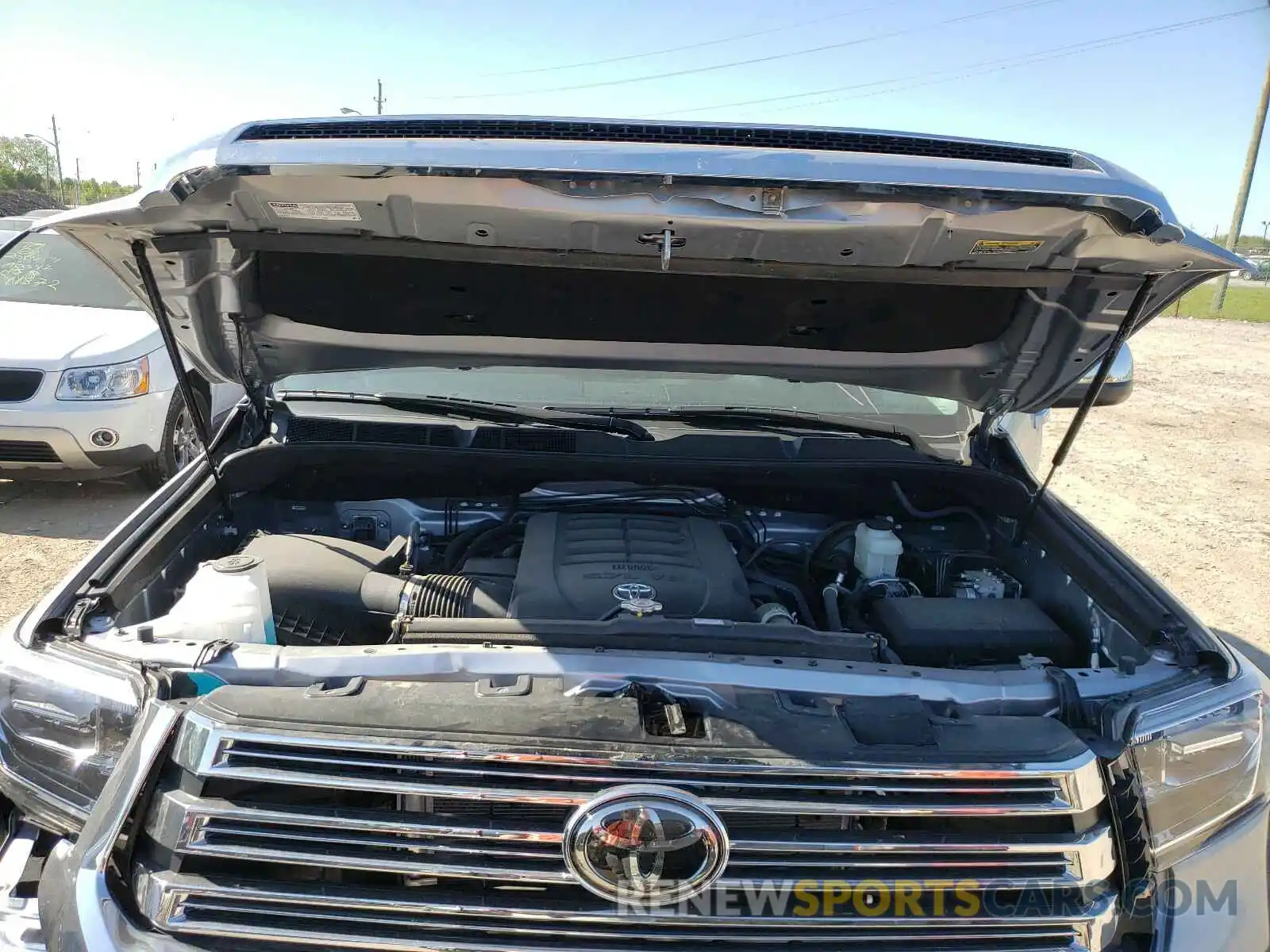 7 Photograph of a damaged car 5TFAY5F19MX991321 TOYOTA TUNDRA 2021