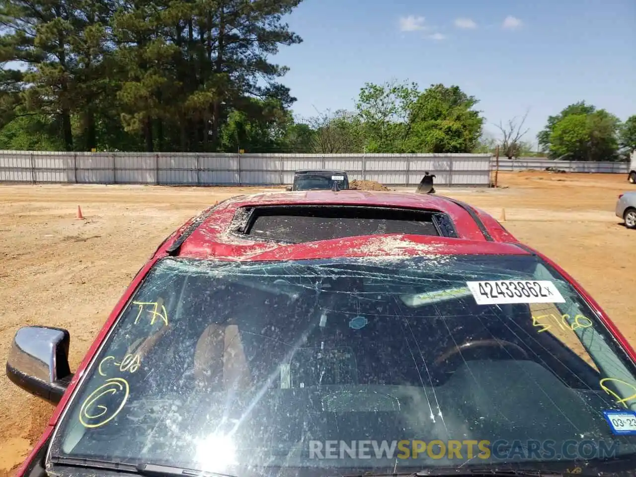 9 Photograph of a damaged car 5TFAY5F19MX995160 TOYOTA TUNDRA 2021