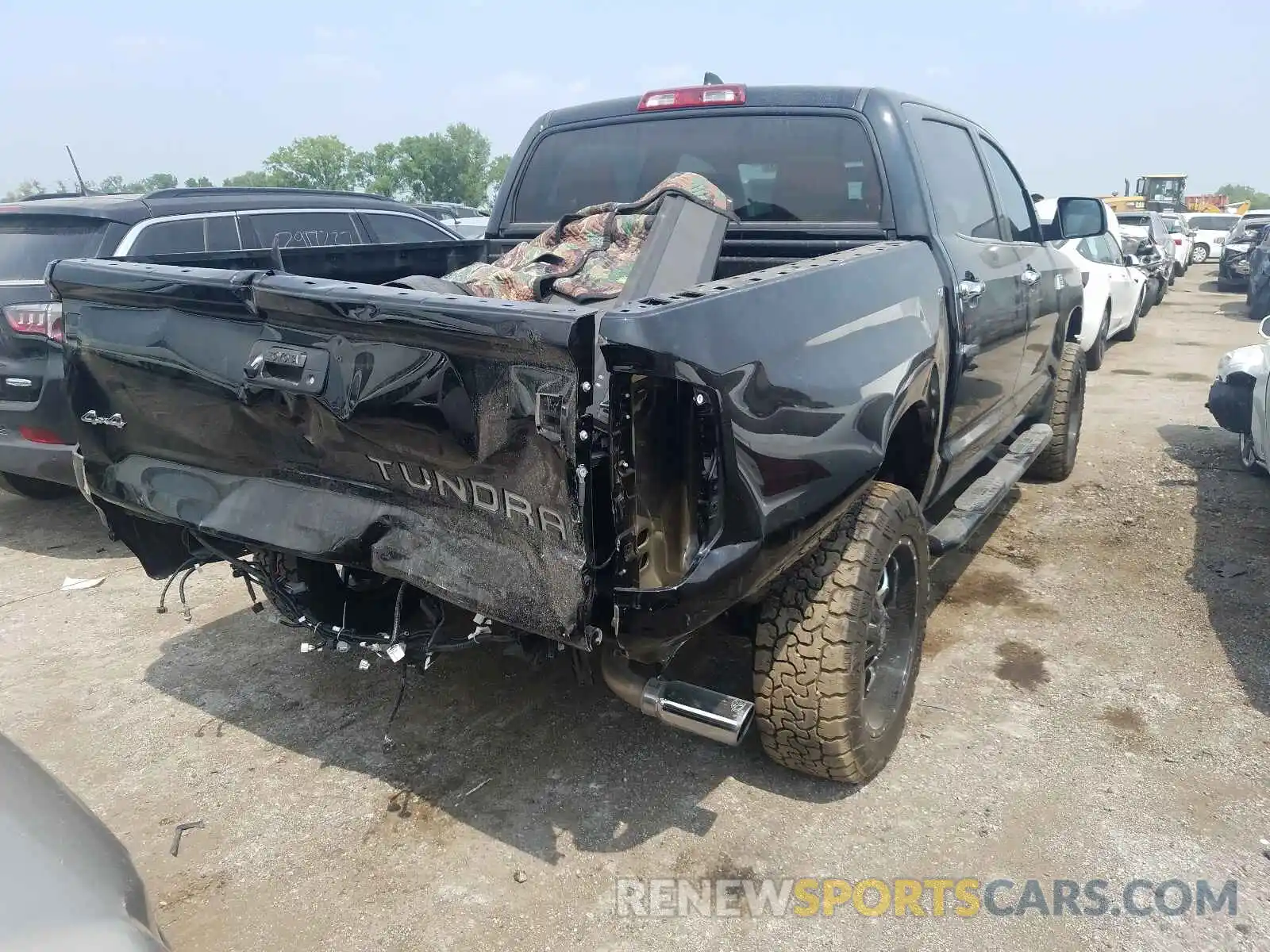 4 Photograph of a damaged car 5TFAY5F1XMX991392 TOYOTA TUNDRA 2021