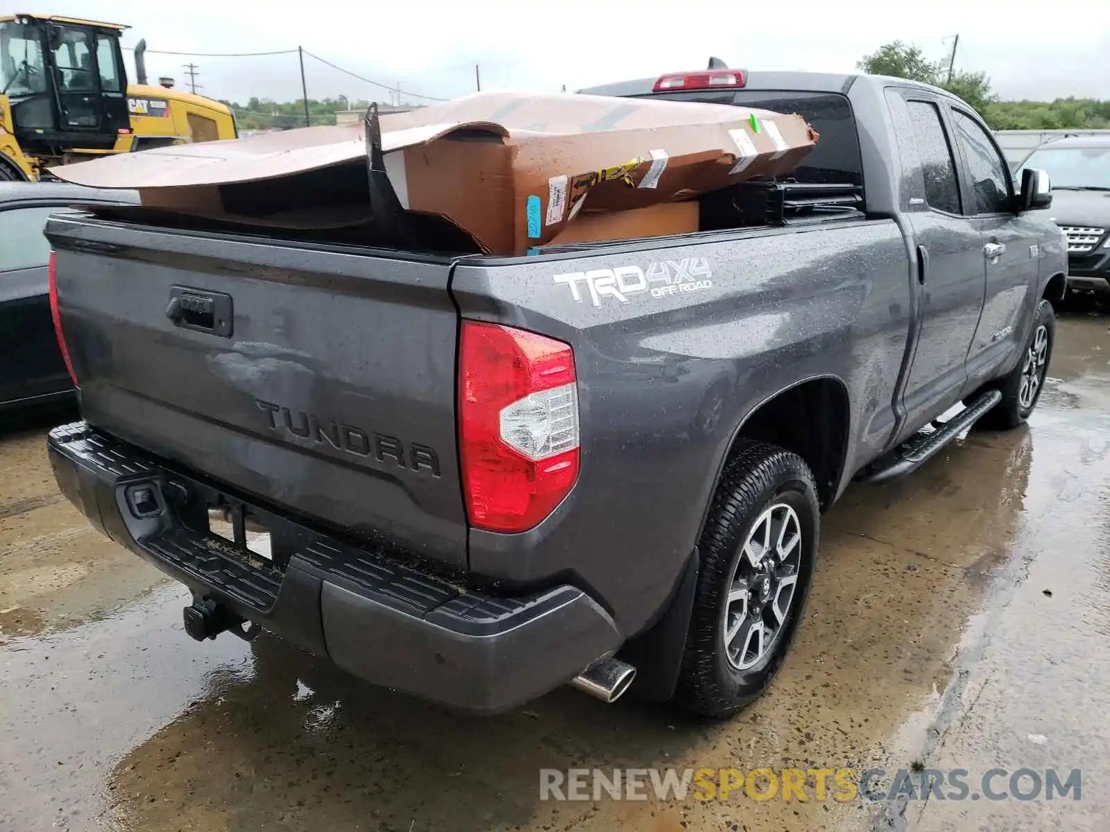 4 Photograph of a damaged car 5TFBY5F14MX965634 TOYOTA TUNDRA 2021