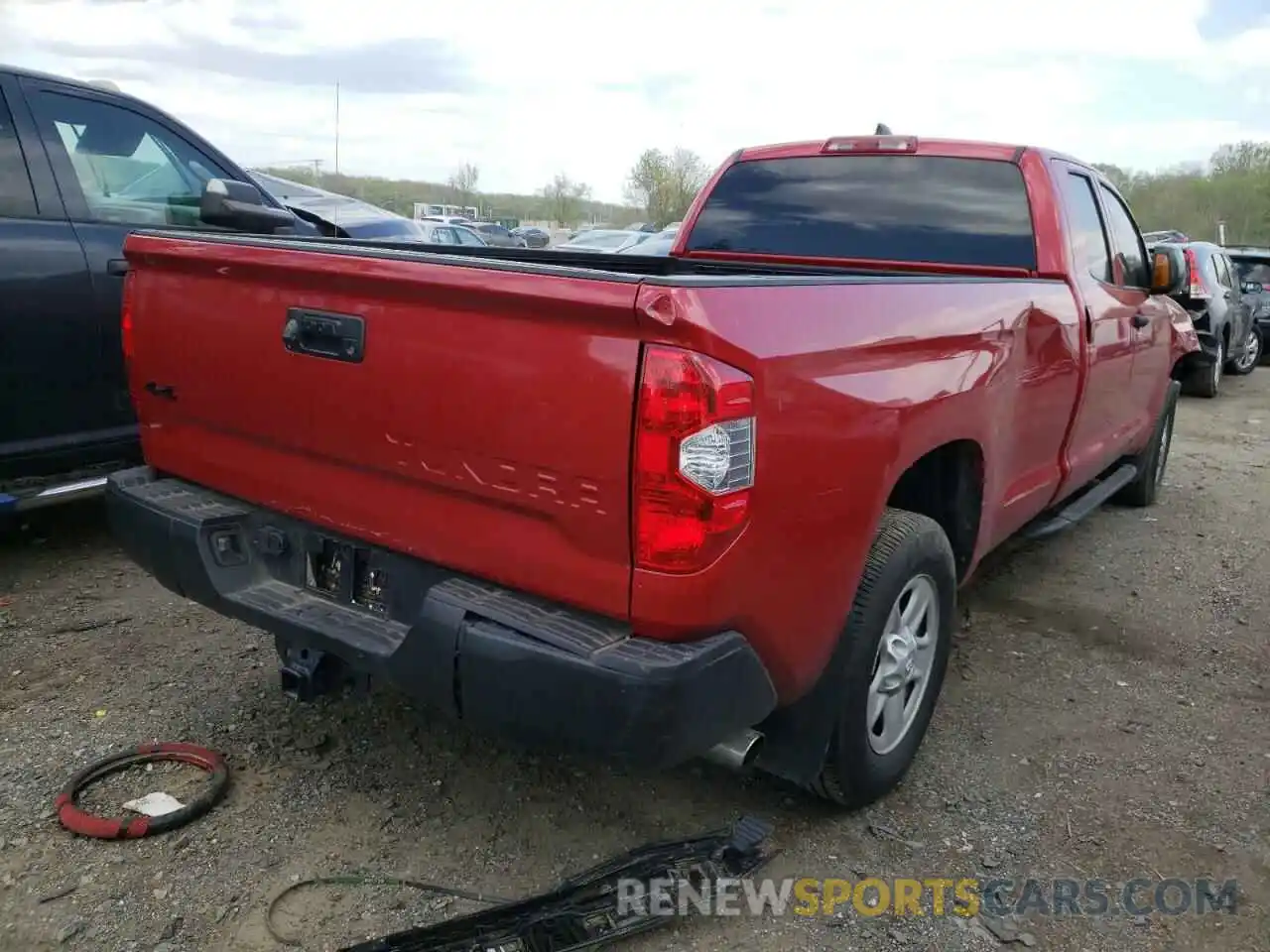 4 Photograph of a damaged car 5TFCY5F10MX027988 TOYOTA TUNDRA 2021