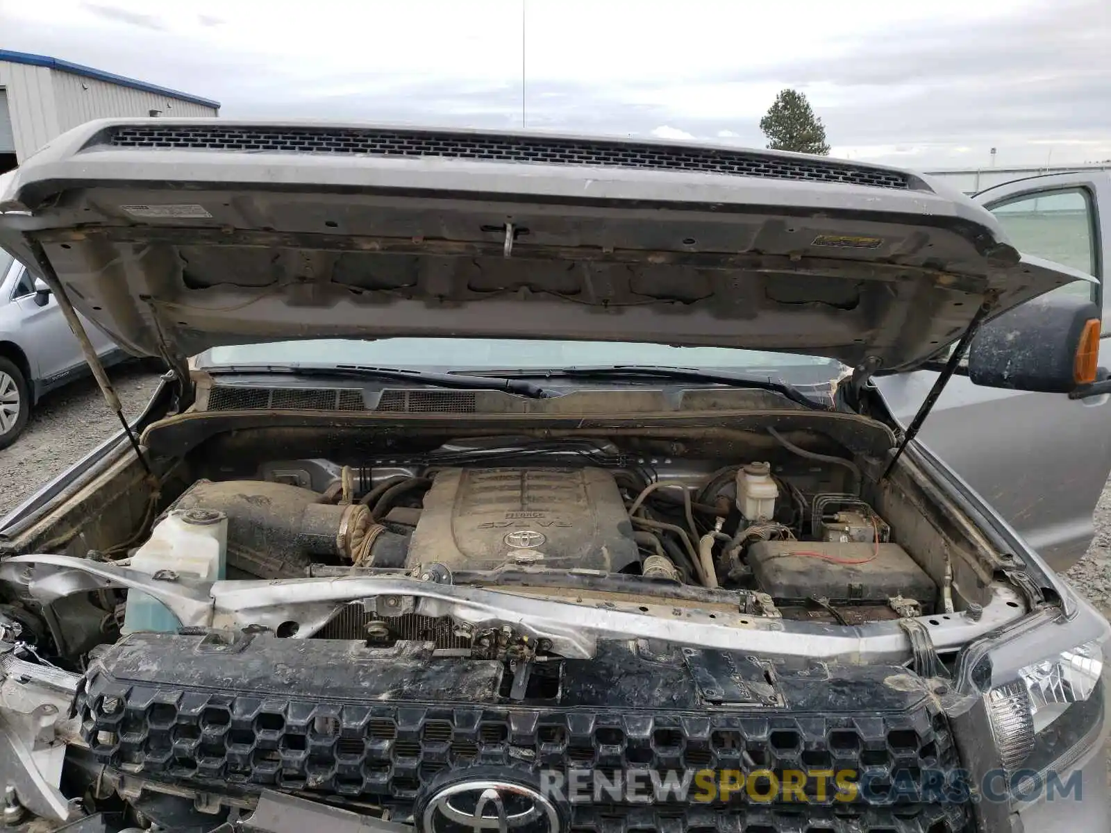 7 Photograph of a damaged car 5TFCY5F18MX027771 TOYOTA TUNDRA 2021