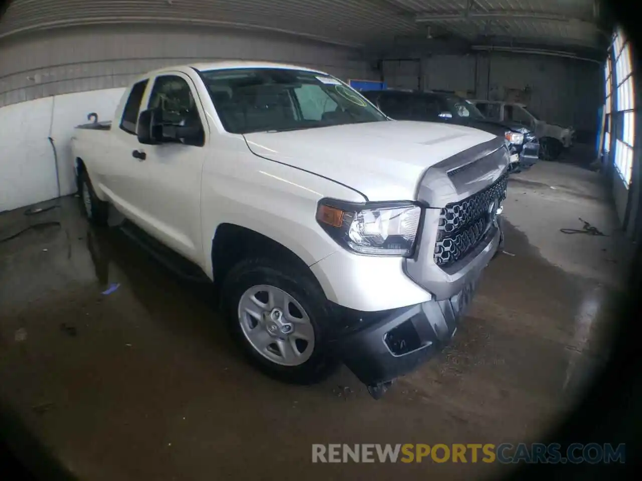 1 Photograph of a damaged car 5TFCY5F19MX027570 TOYOTA TUNDRA 2021