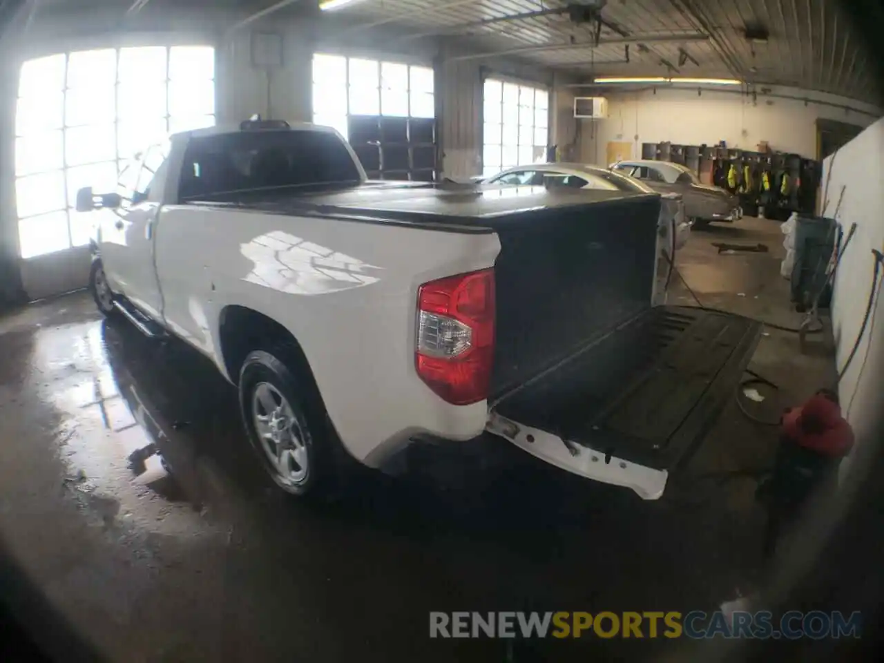 3 Photograph of a damaged car 5TFCY5F19MX027570 TOYOTA TUNDRA 2021