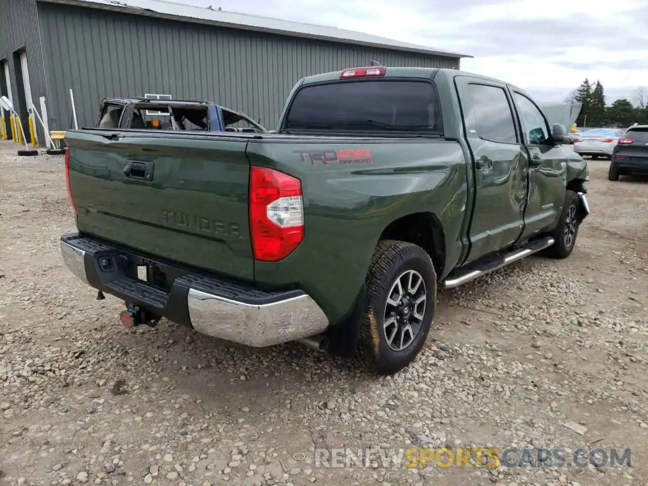 4 Photograph of a damaged car 5TFDY5F10MX041121 TOYOTA TUNDRA 2021