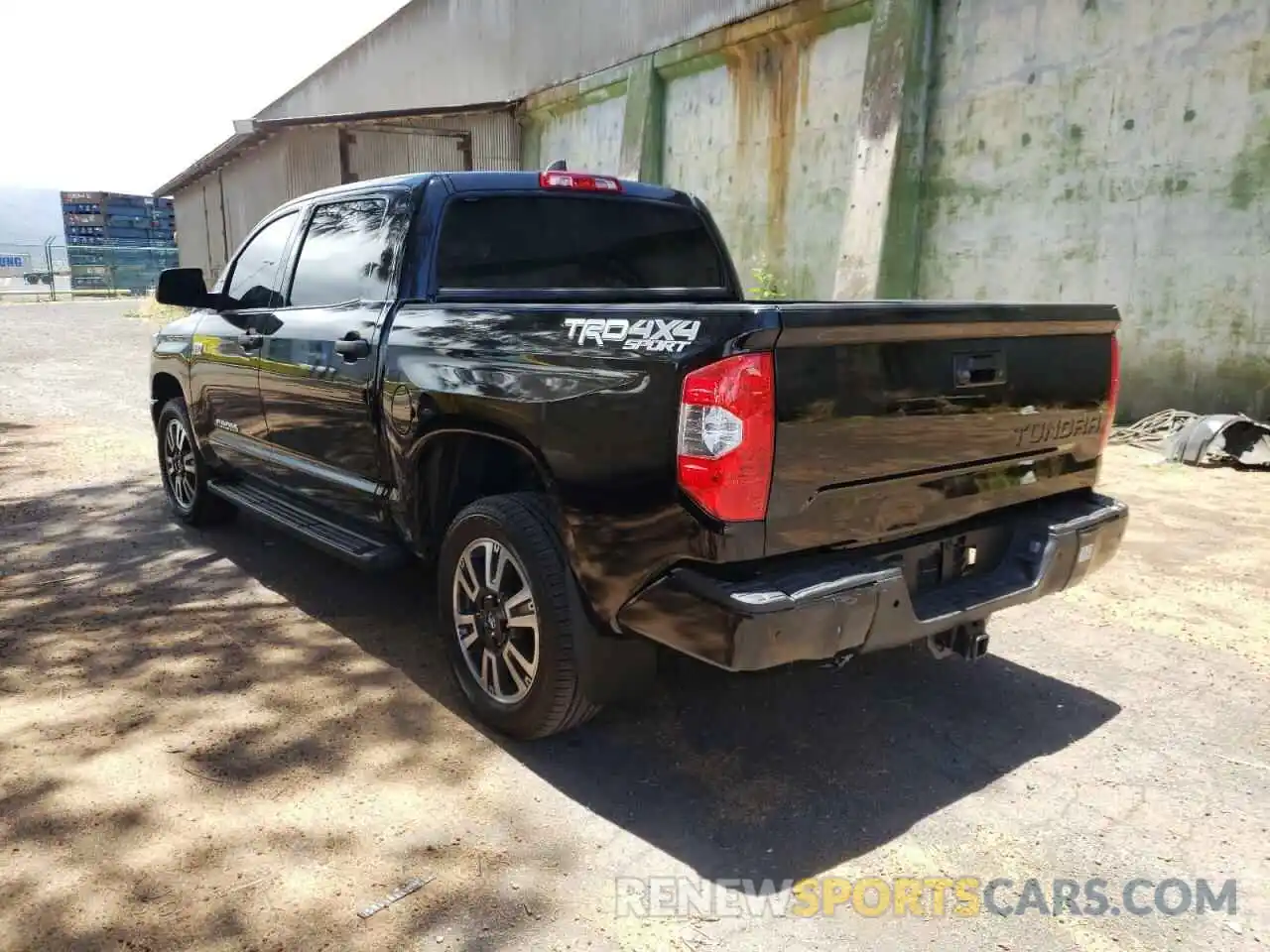 3 Photograph of a damaged car 5TFDY5F10MX042334 TOYOTA TUNDRA 2021