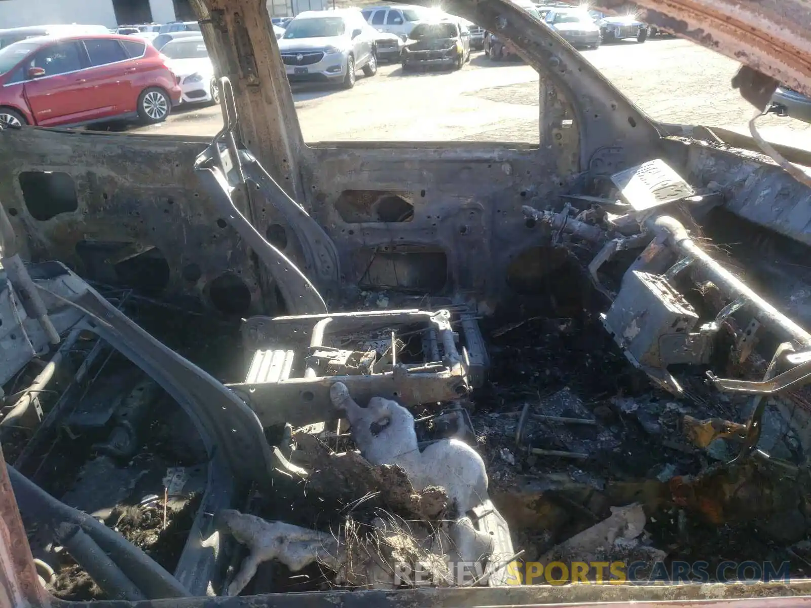 5 Photograph of a damaged car 5TFDY5F10MX969253 TOYOTA TUNDRA 2021