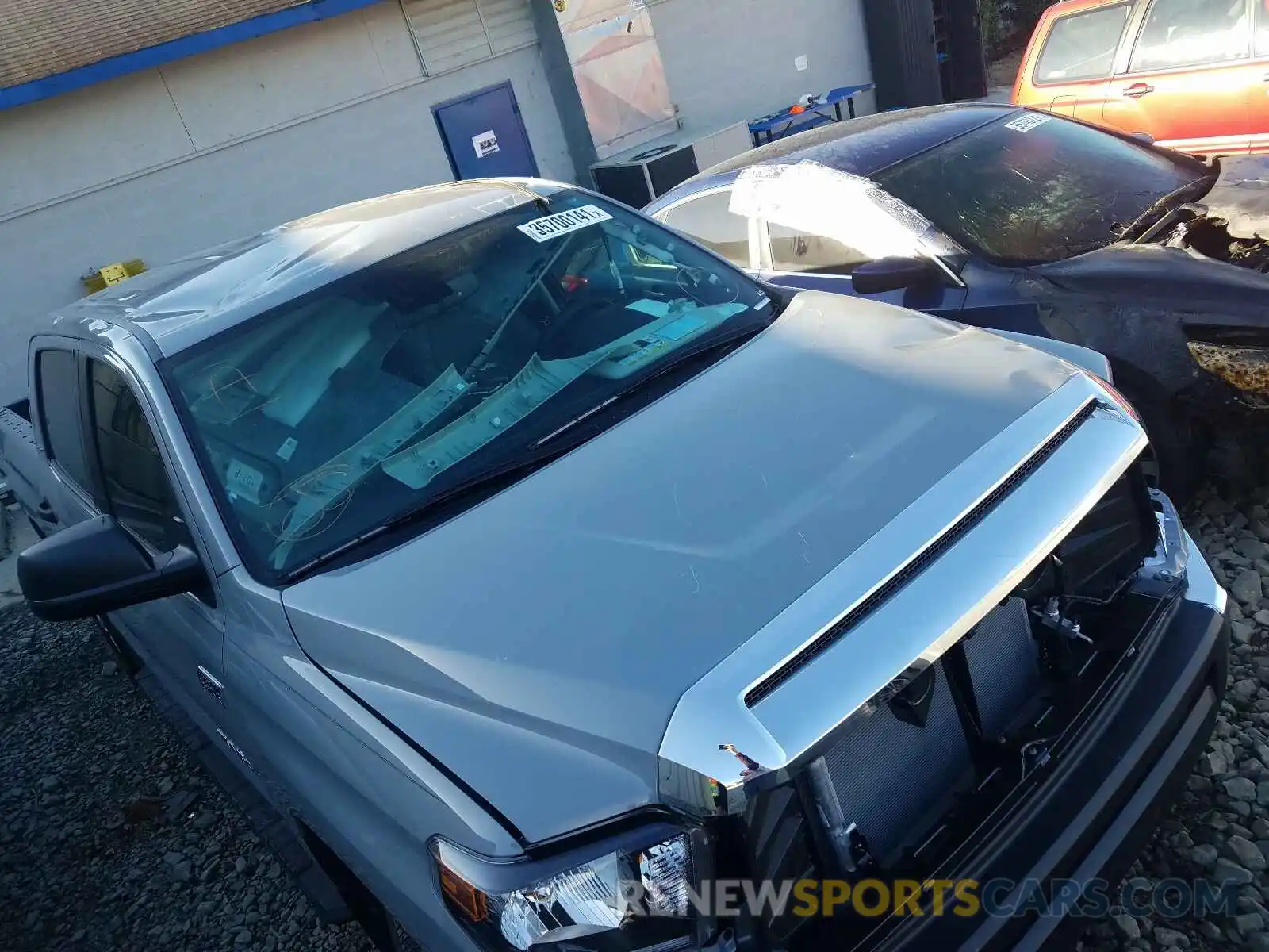 9 Photograph of a damaged car 5TFDY5F10MX977899 TOYOTA TUNDRA 2021