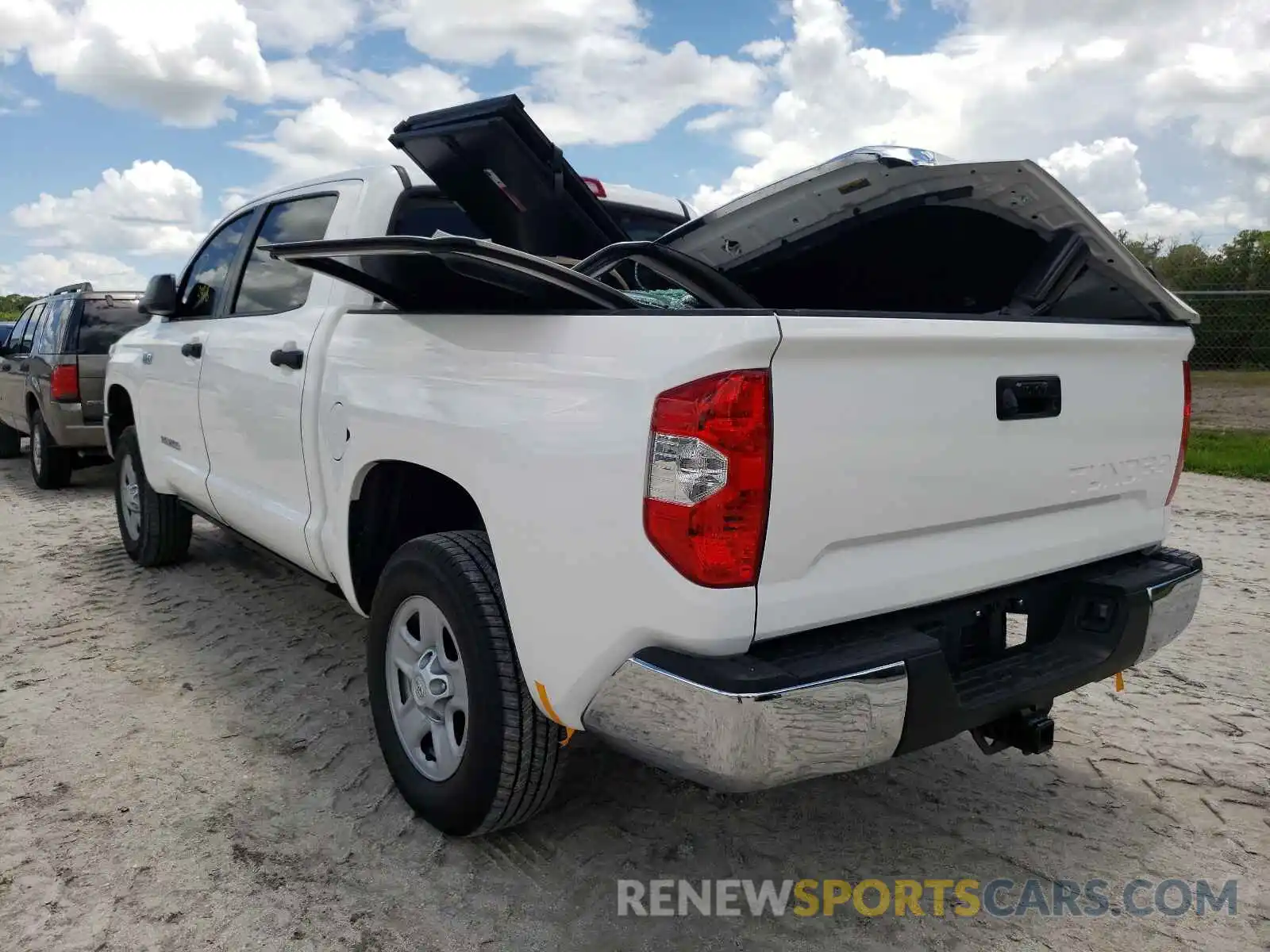 3 Photograph of a damaged car 5TFDY5F10MX990541 TOYOTA TUNDRA 2021