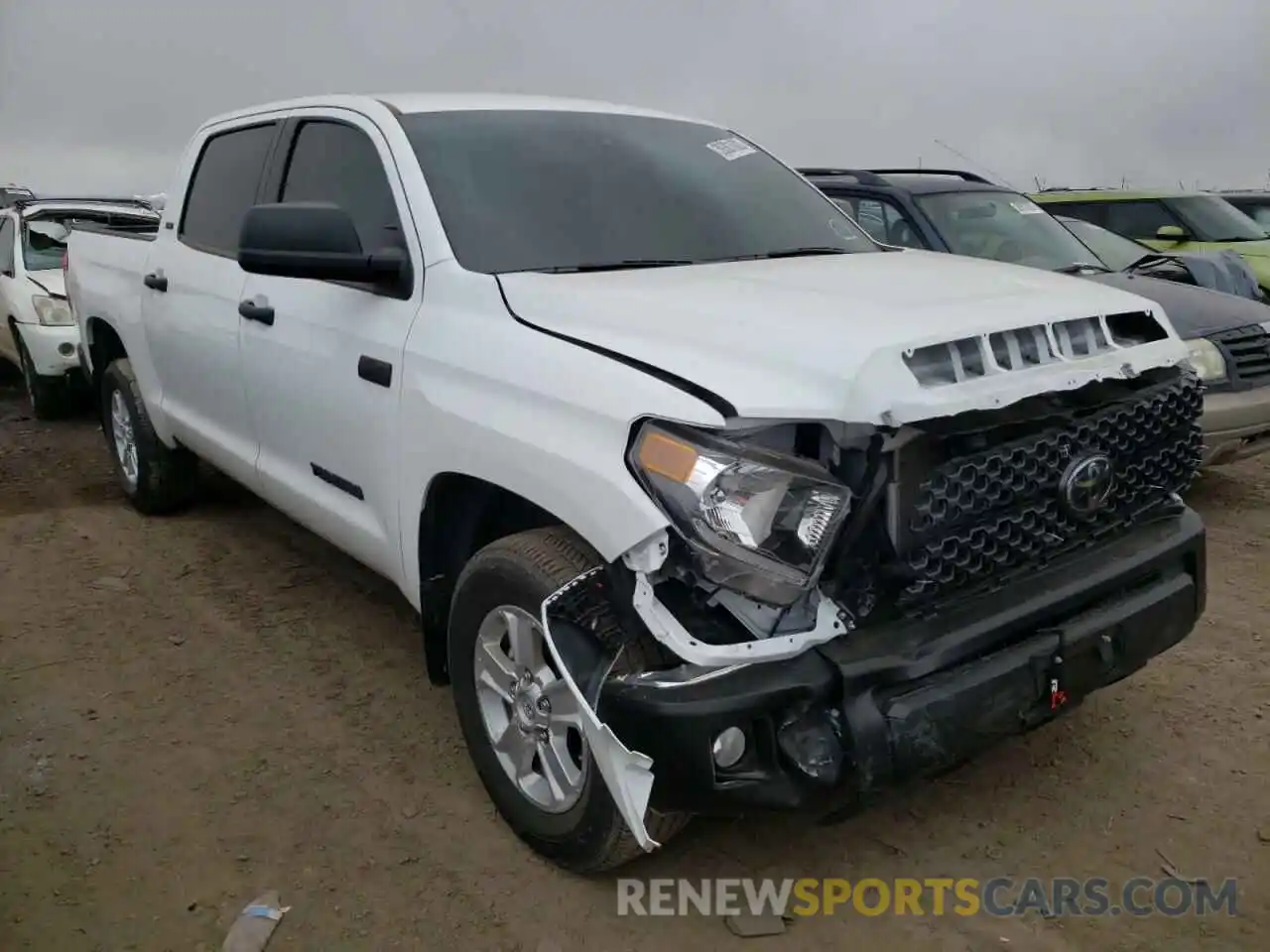 1 Photograph of a damaged car 5TFDY5F11MX025591 TOYOTA TUNDRA 2021