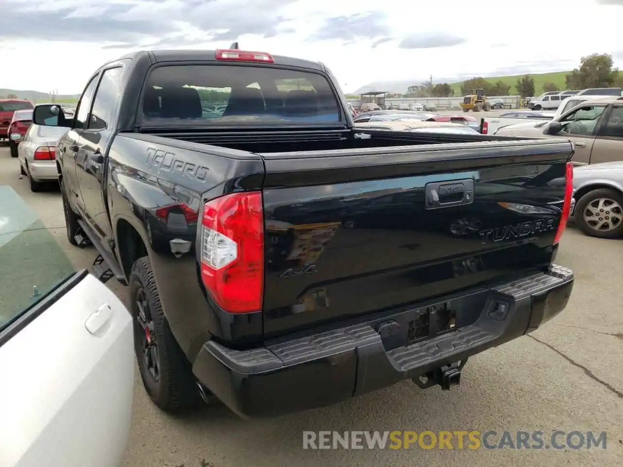 3 Photograph of a damaged car 5TFDY5F11MX026787 TOYOTA TUNDRA 2021