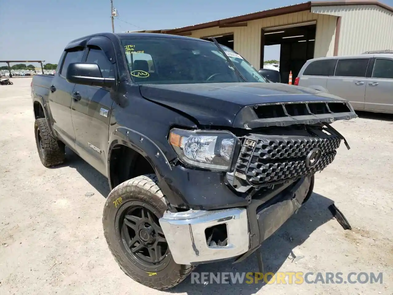 1 Photograph of a damaged car 5TFDY5F11MX960674 TOYOTA TUNDRA 2021